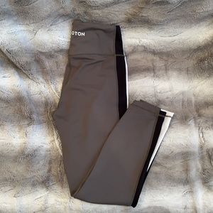 Peloton x Allfenix Cropped Leggings